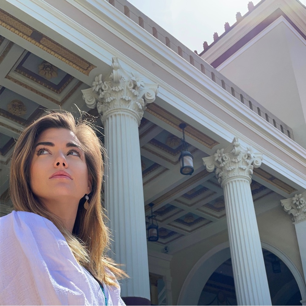 Meet your Posher, Claire